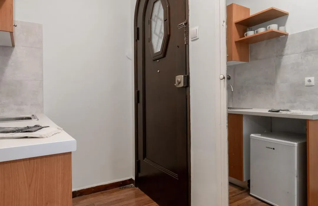 Vea Studio Plaka-1